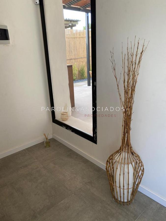 Foto de Venta y alquiler casa 4 dormitorios en Manantiales, imagen 5