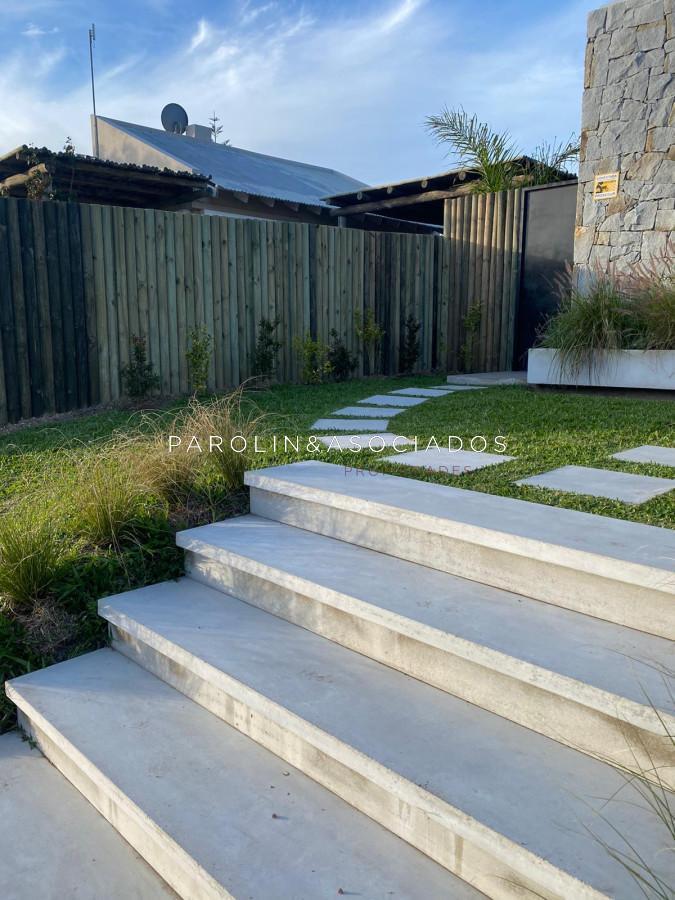 Foto de Venta y alquiler casa 4 dormitorios en Manantiales, imagen 3