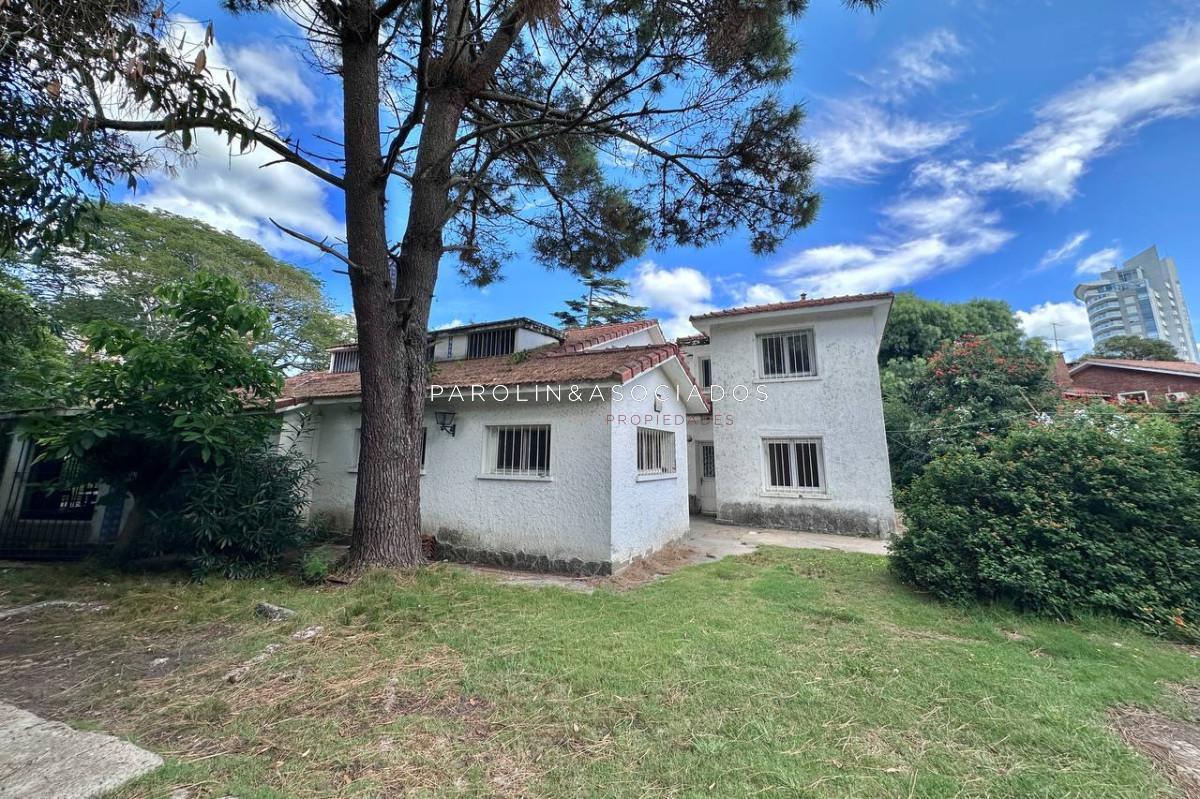 Foto de Casa en venta Playa Mansa, imagen 2