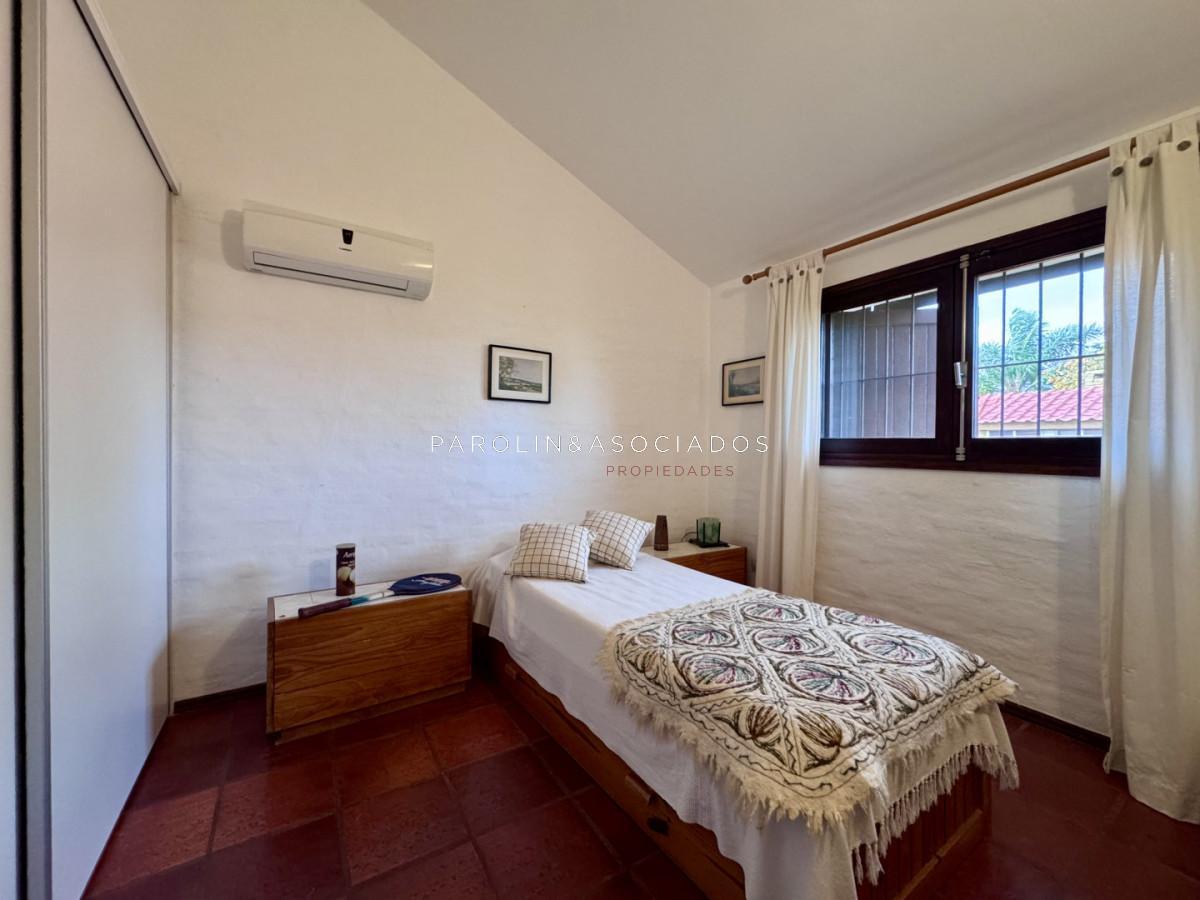 Foto de VENTA CASA 3 DORMITORIO PUNTA DEL ESTE-SAN RAFAEL, imagen 2