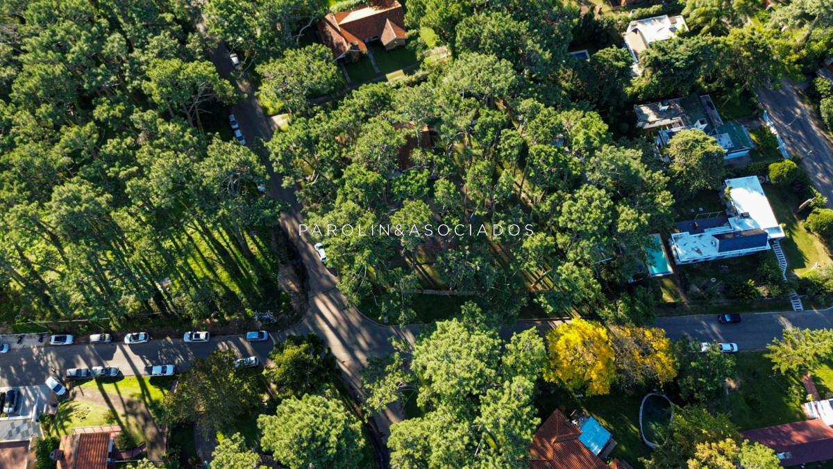 Foto de Casa en Ventra de 3 Dormitorios en Cantegril, Punta del Este, imagen 1