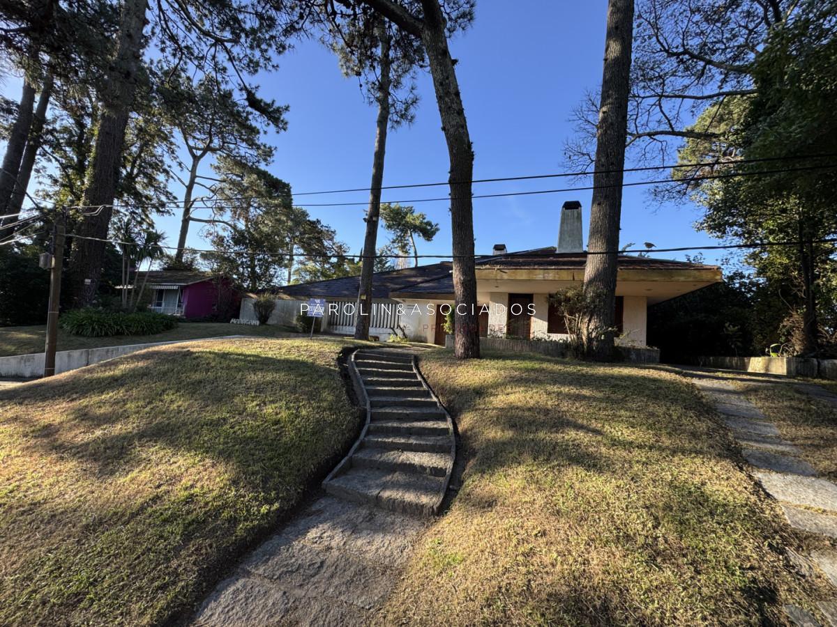 Foto de Casa en venta en La Mansa - P8 | Gran terreno | Ideal para reciclar, imagen 1
