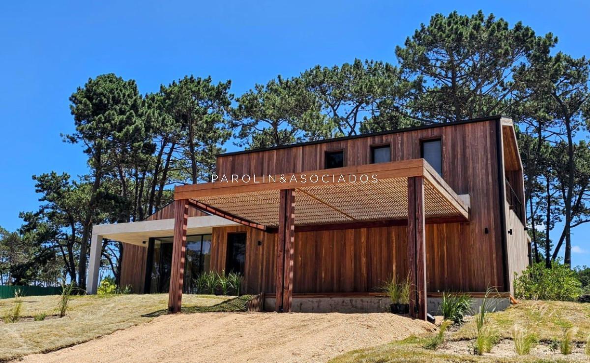 Foto de Casa en Venta de 4 Dormitorios en Reserva Montoya, imagen 2