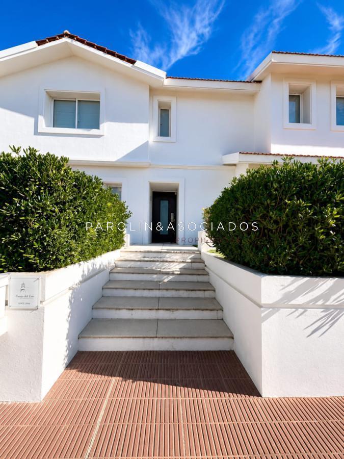 Foto de Casa en Venta de 6 Dormitorios en Península, Punta del Este, imagen 3