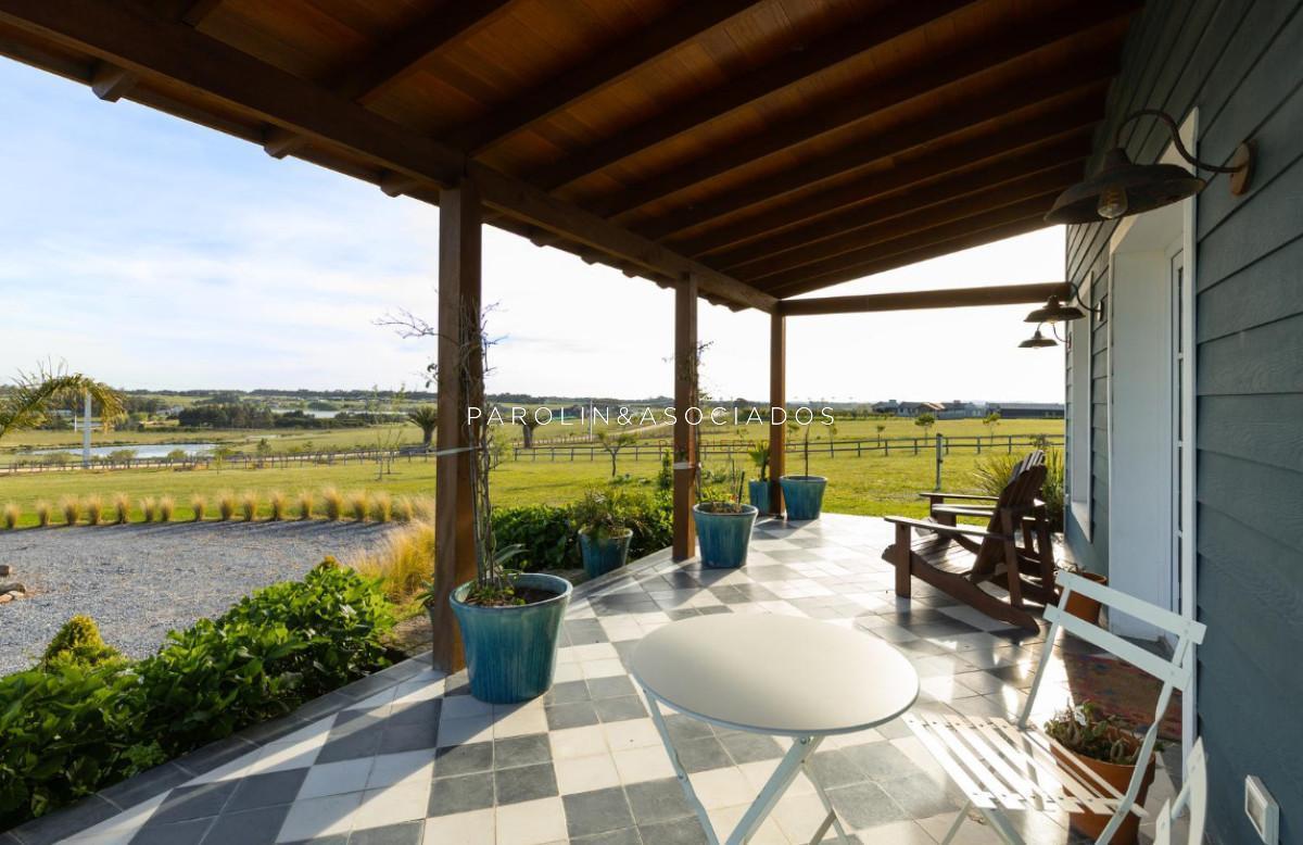 Foto de Casa en Venta de 3 Dormitorios + Dependencia en Narbona Plantaciones, imagen 4