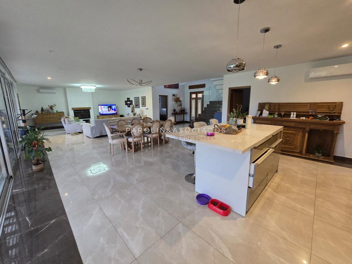 Foto de Casa en venta en La Arbolada, Punta del Este, imagen 2