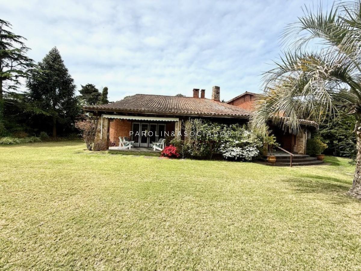 Foto de Venta 7 dormitorios, 8 baños más dependencias de servicio, imagen 3