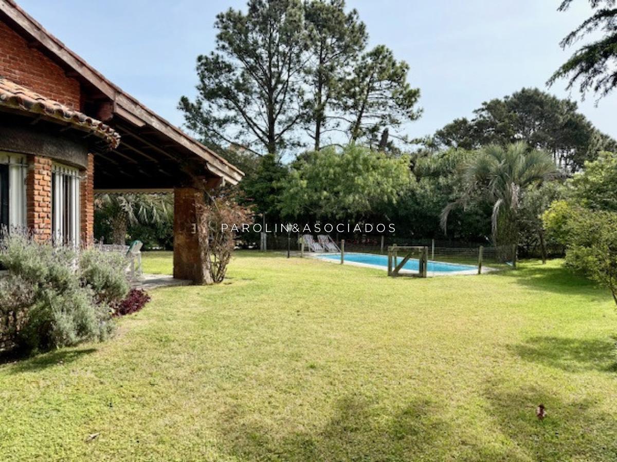 Foto de Venta 7 dormitorios, 8 baños más dependencias de servicio, imagen 1