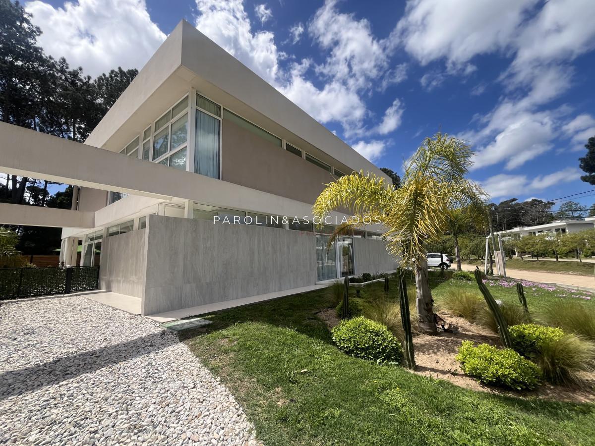 Foto de Casa en Venta 4 Dormitorios en Solanas Barrio Privado Punta del Este, imagen 2