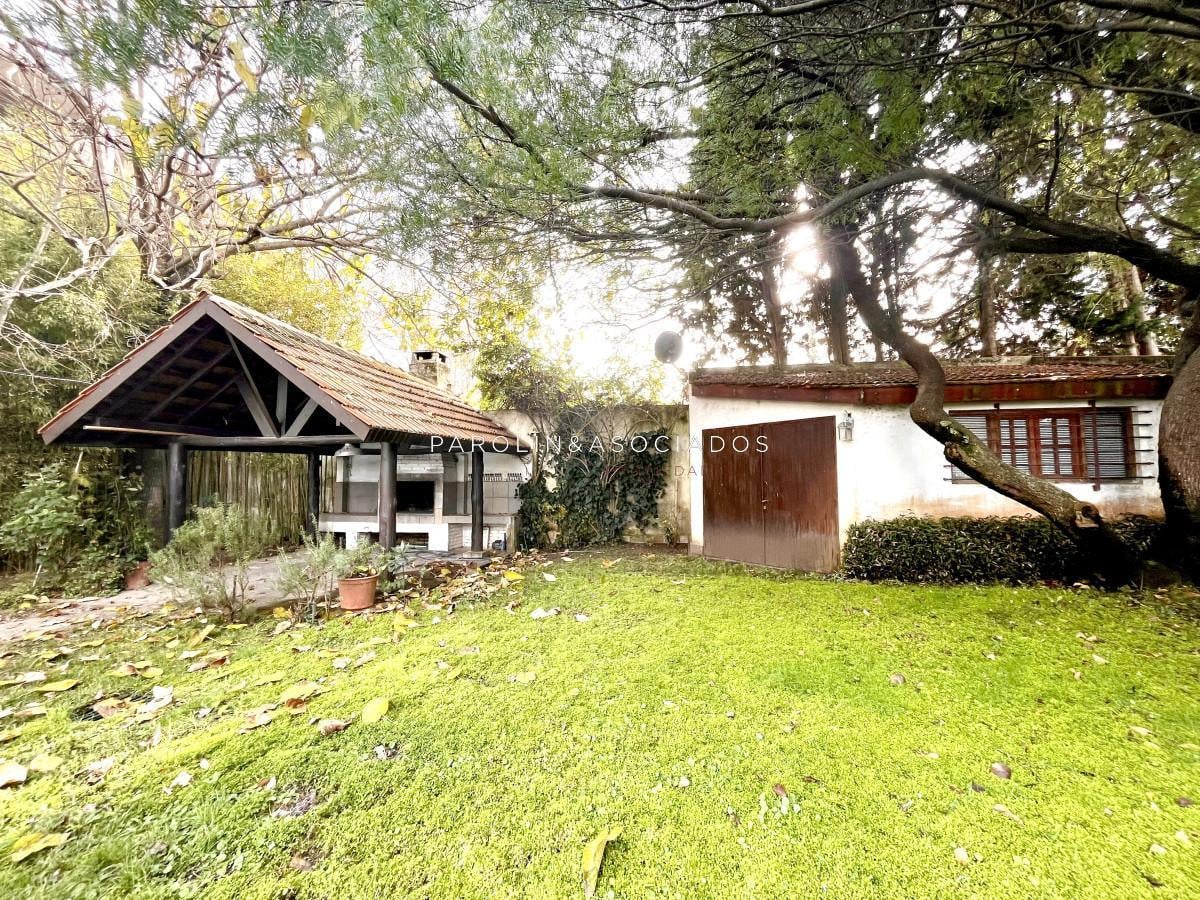Foto de Casa para venta a 50 metros de playa Mansa, imagen 1