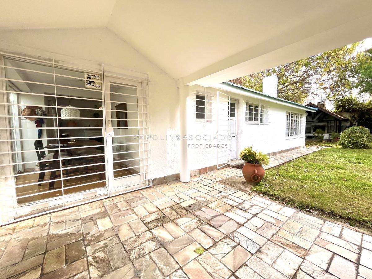 Foto de Casa para venta a 50 metros de playa Mansa, imagen 3