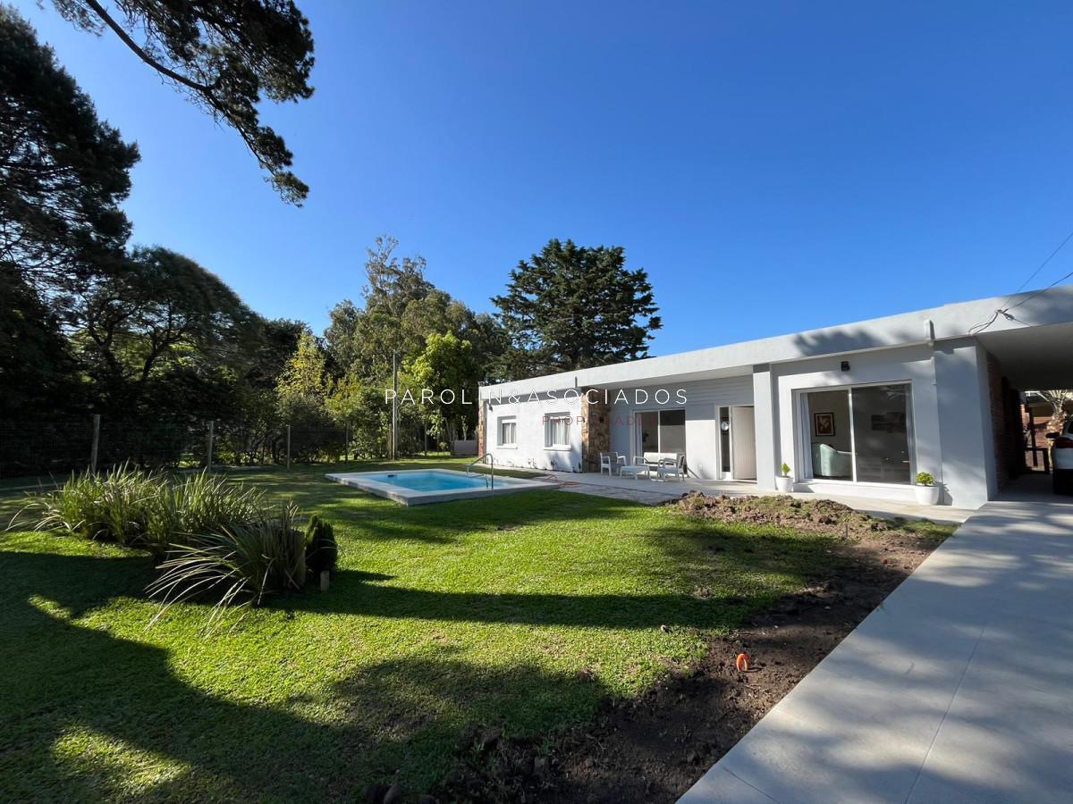 Foto de CASA EN VENTA DE 3 DORMITORIOS Y DEPENDENCIA PISCINA CLIMATIZADA SOLANAS, imagen 1