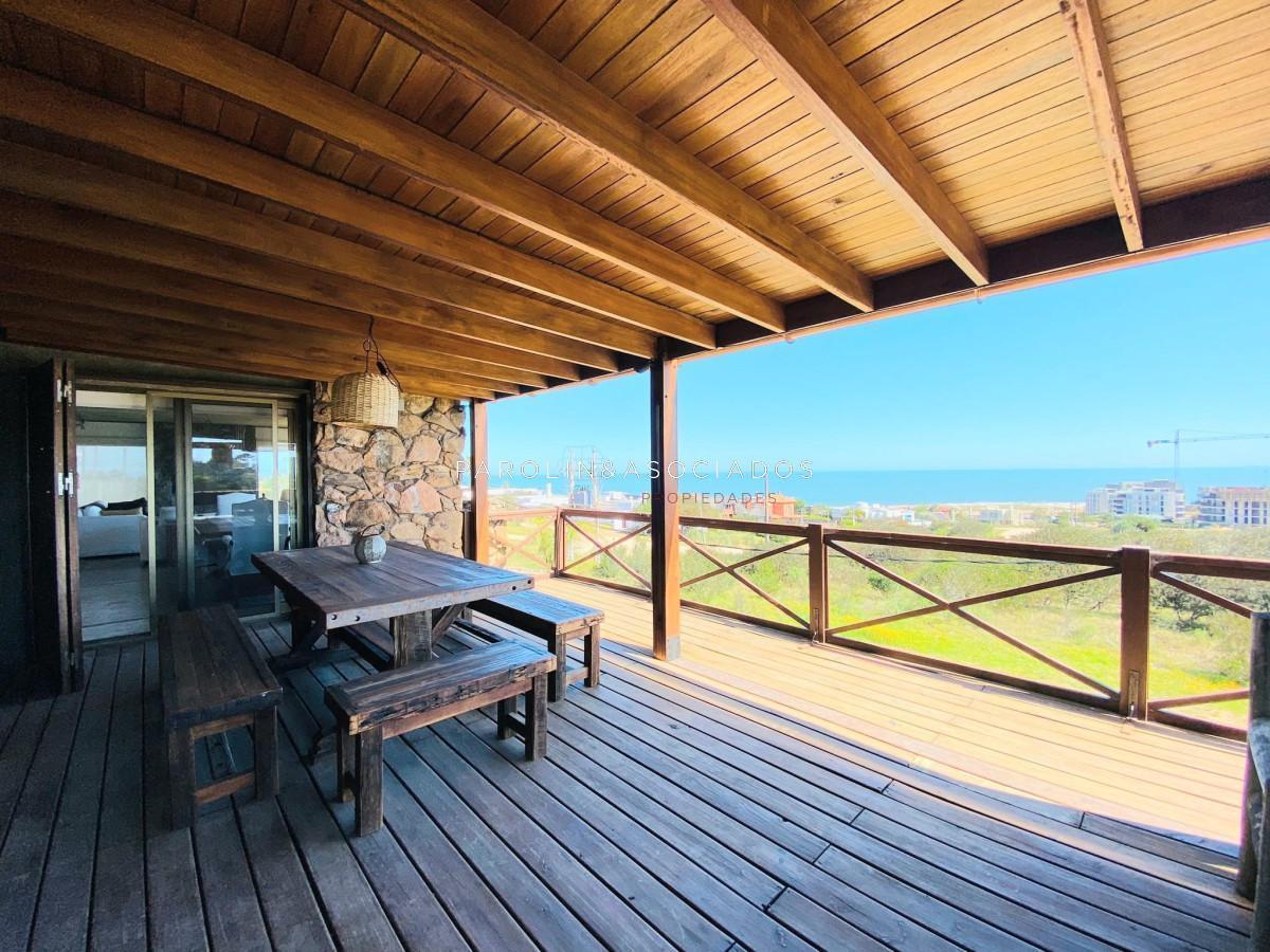 Foto de Casa de cuatro dormitorios barbacoa y piscina en Venta, imagen 1