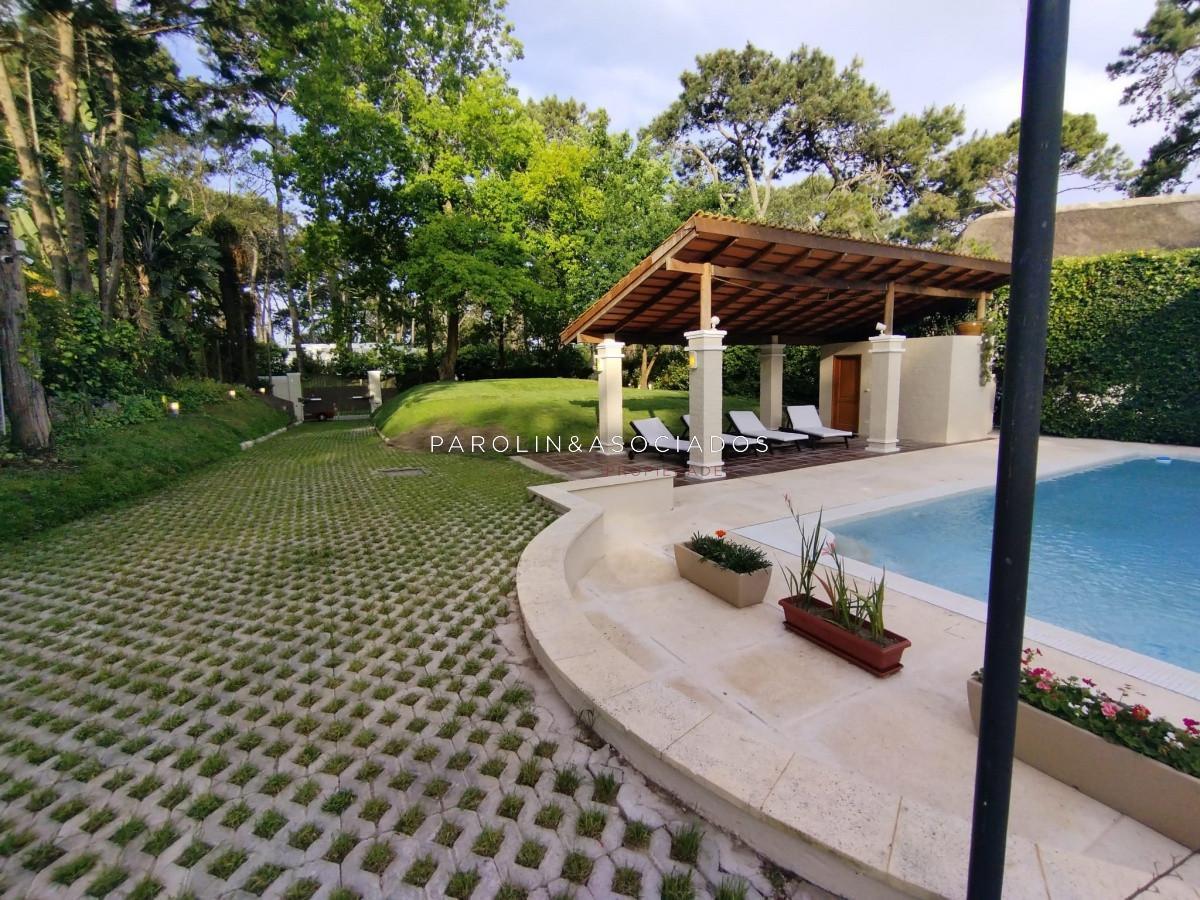 Foto de Venta en San Rafael 4 dormitorios con piscina, imagen 3