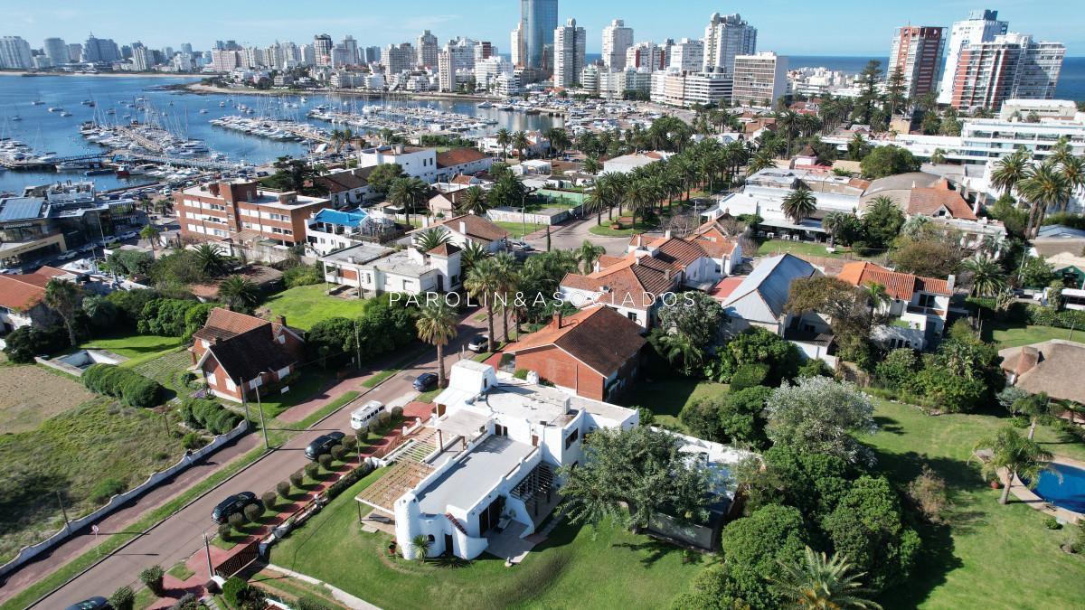 Foto de Casa en Venta de 6 Dormitorios en Peninsula, Punta del Este, imagen 4