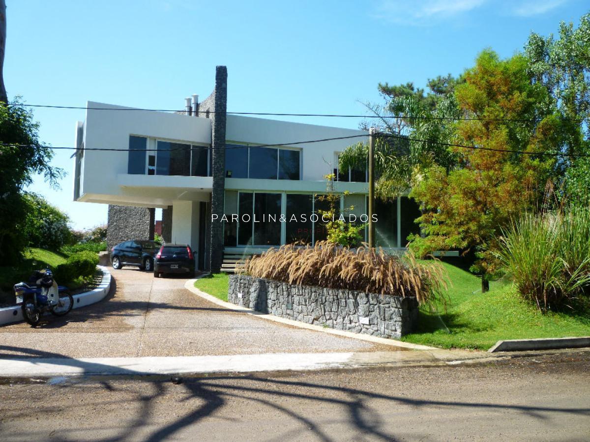 Foto de BRAVA - ESPECTACULAR CASA MINIMALISTA CON VISTA AL MAR !!!, imagen 2