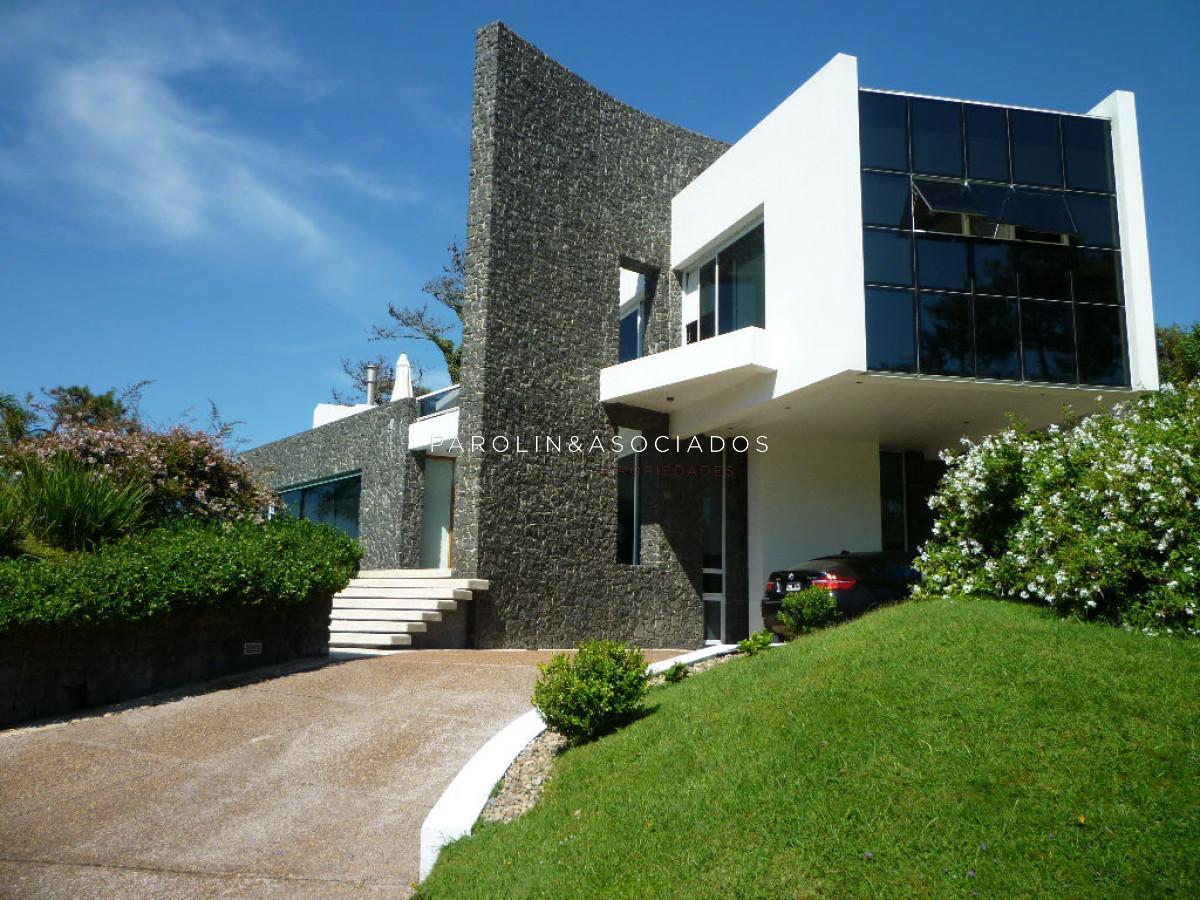 Foto de BRAVA - ESPECTACULAR CASA MINIMALISTA CON VISTA AL MAR !!!, imagen 3