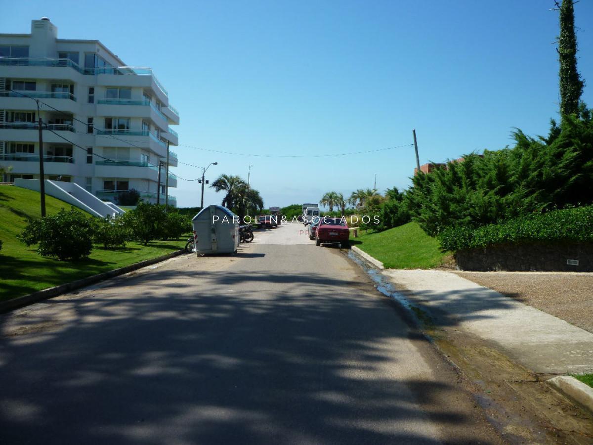 Foto de BRAVA - ESPECTACULAR CASA MINIMALISTA CON VISTA AL MAR !!!, imagen 4