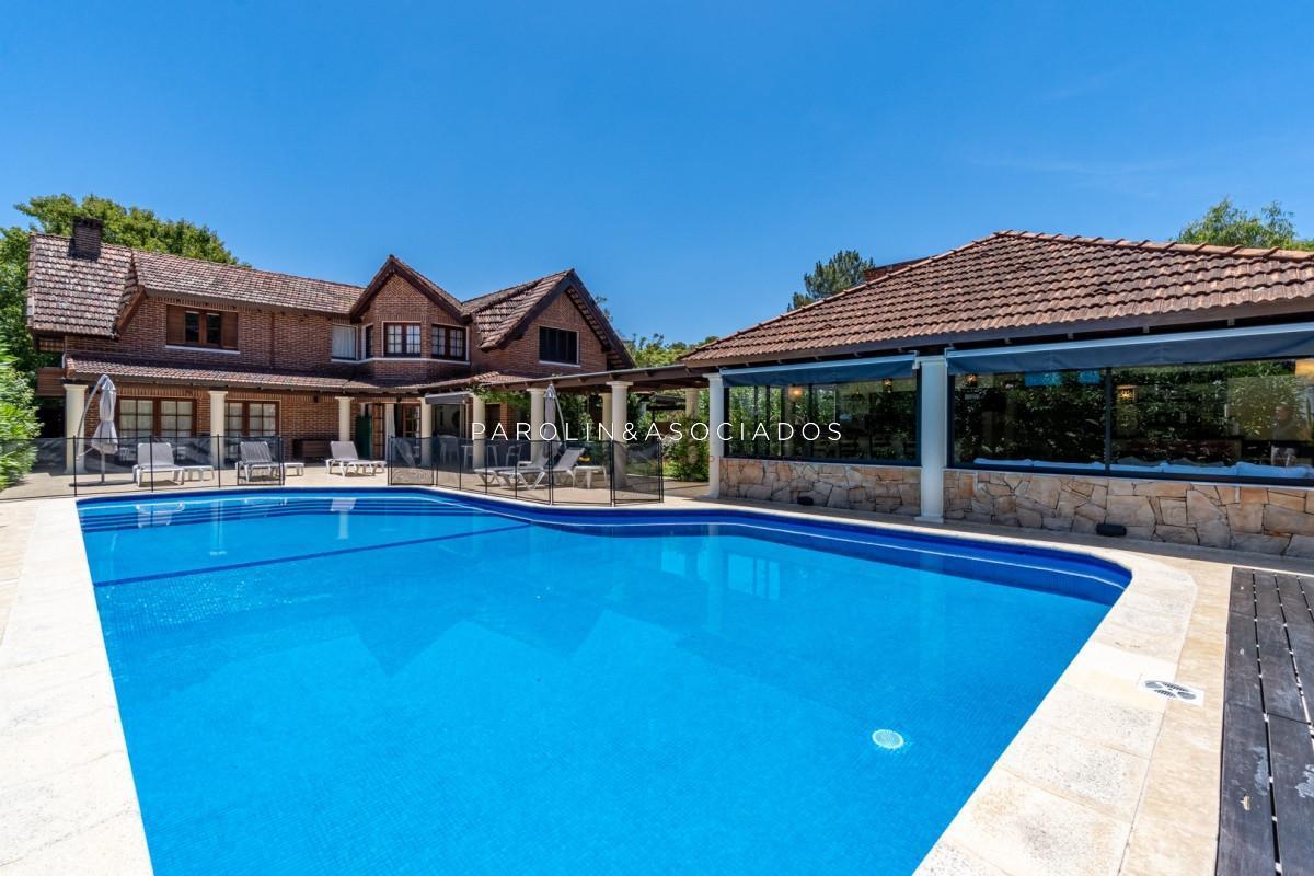 Foto de Casa en vent de 5 dormitorios en Solanas, Punta del Este., imagen 1