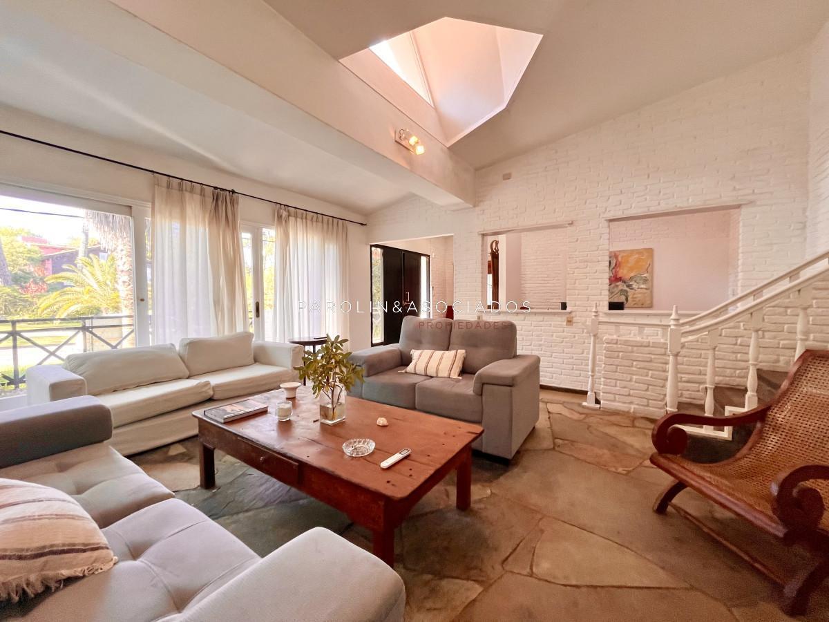 Foto de Casa Punta del Este Cinco Dormitorios San Rafael, imagen 2