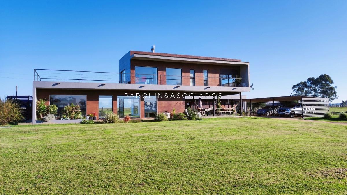 Foto de Casa en Venta de 6 Dormitorios en Barrio Privado El Quijote, Punta del, imagen 5