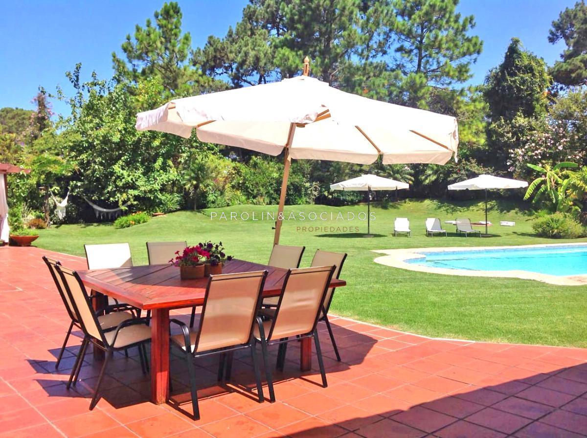 Foto de Playa Mansa, Punta del Este, gran jardín de 1.750 m2 y piscina, imagen 5