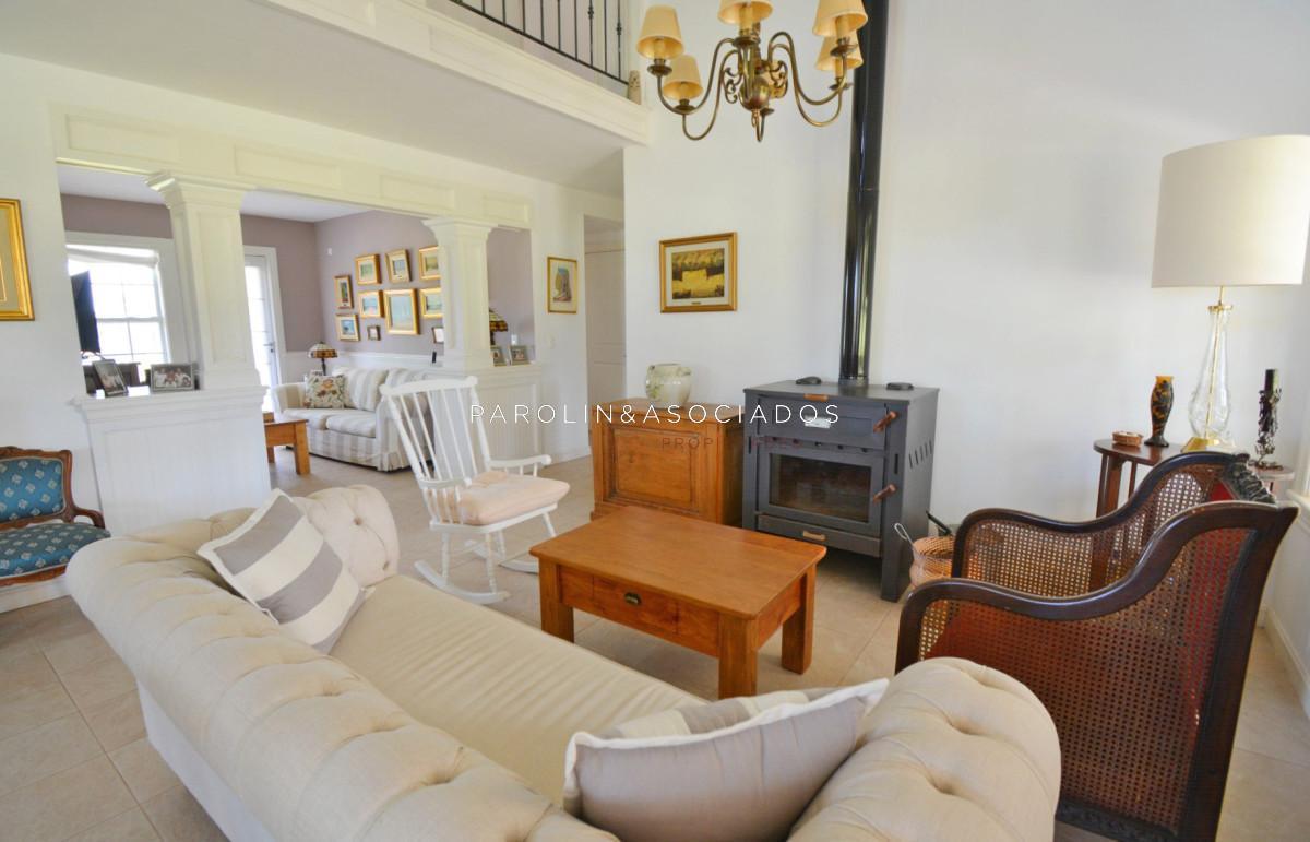 Foto de Casa en Venta en El Quijote Chacras, cercana a la entrada del barrio, imagen 4