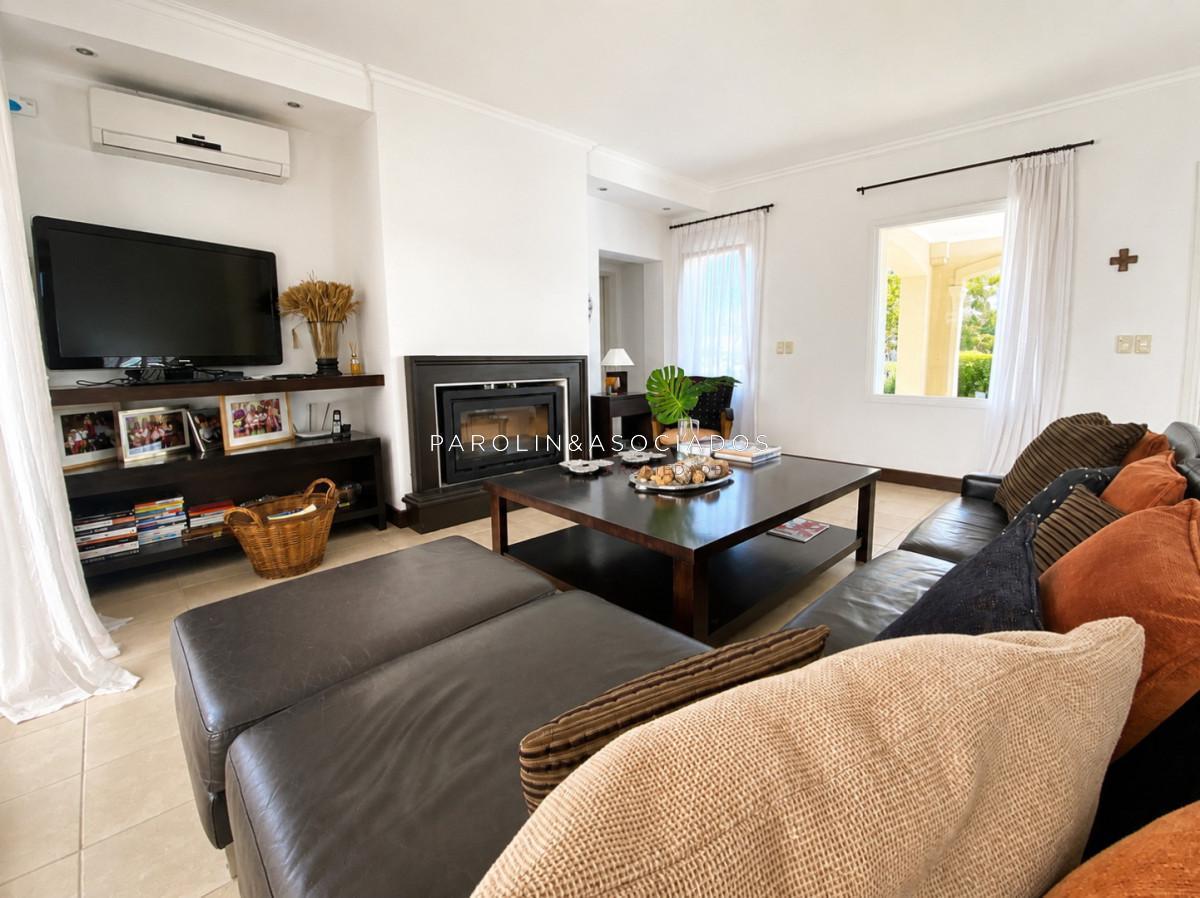Foto de Casa en venta en barrio privado, Punta del Este., imagen 2