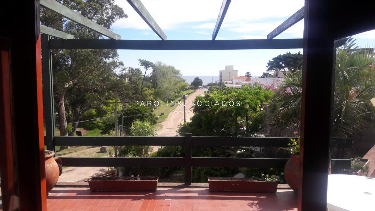 Foto de EXCELENTE UBICACION PARA VIVIR TODO EL AÑO! CASA EN VENTA ZONA DE PLAYA, imagen 4