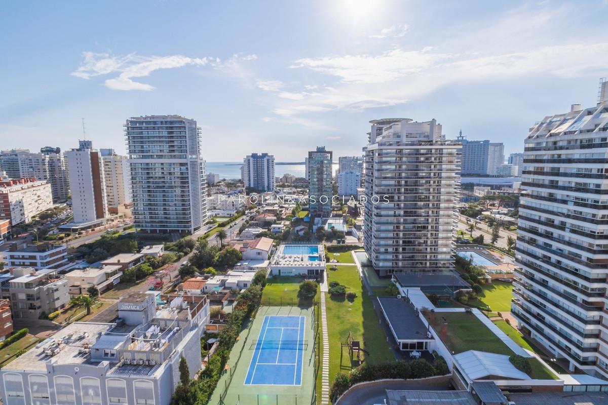 Foto de Departamento en venta en Arenas del Mar, Oportunidad en Punta del Este, imagen 1