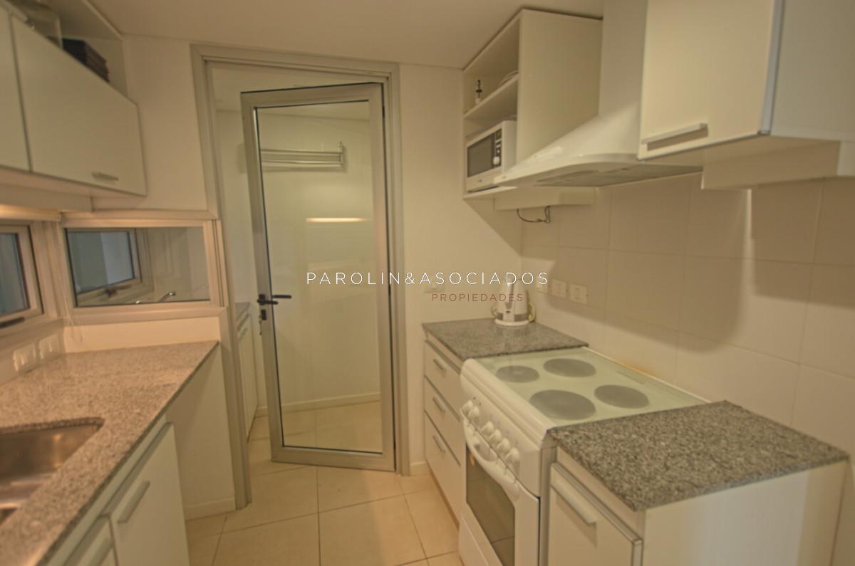 Foto de Departamento en venta en Torre del Mar, Oportunidad en Punta del Este, imagen 3