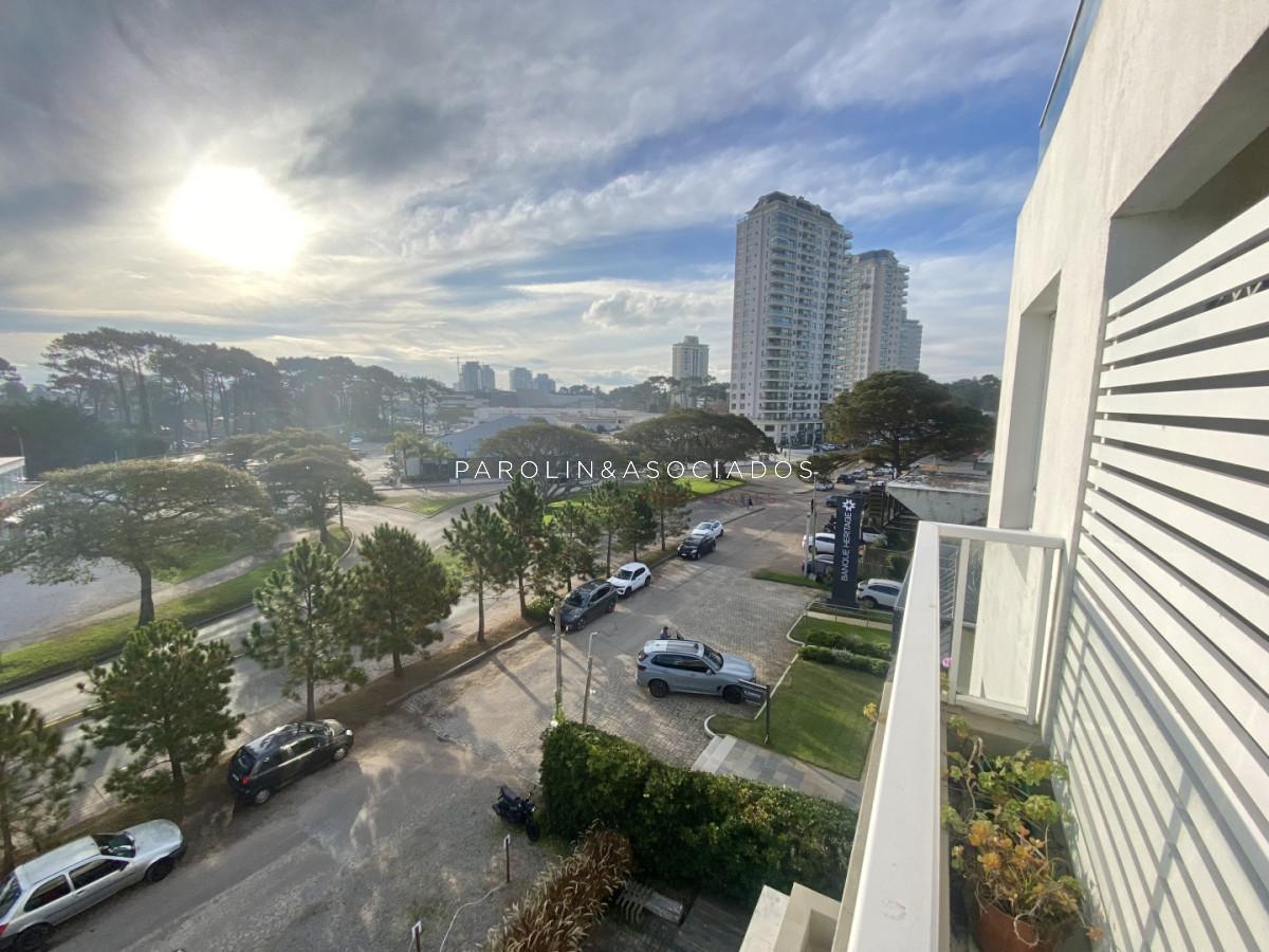 Foto de Departamento en venta en Emozione, Oportunidad en Punta del Este, imagen 2