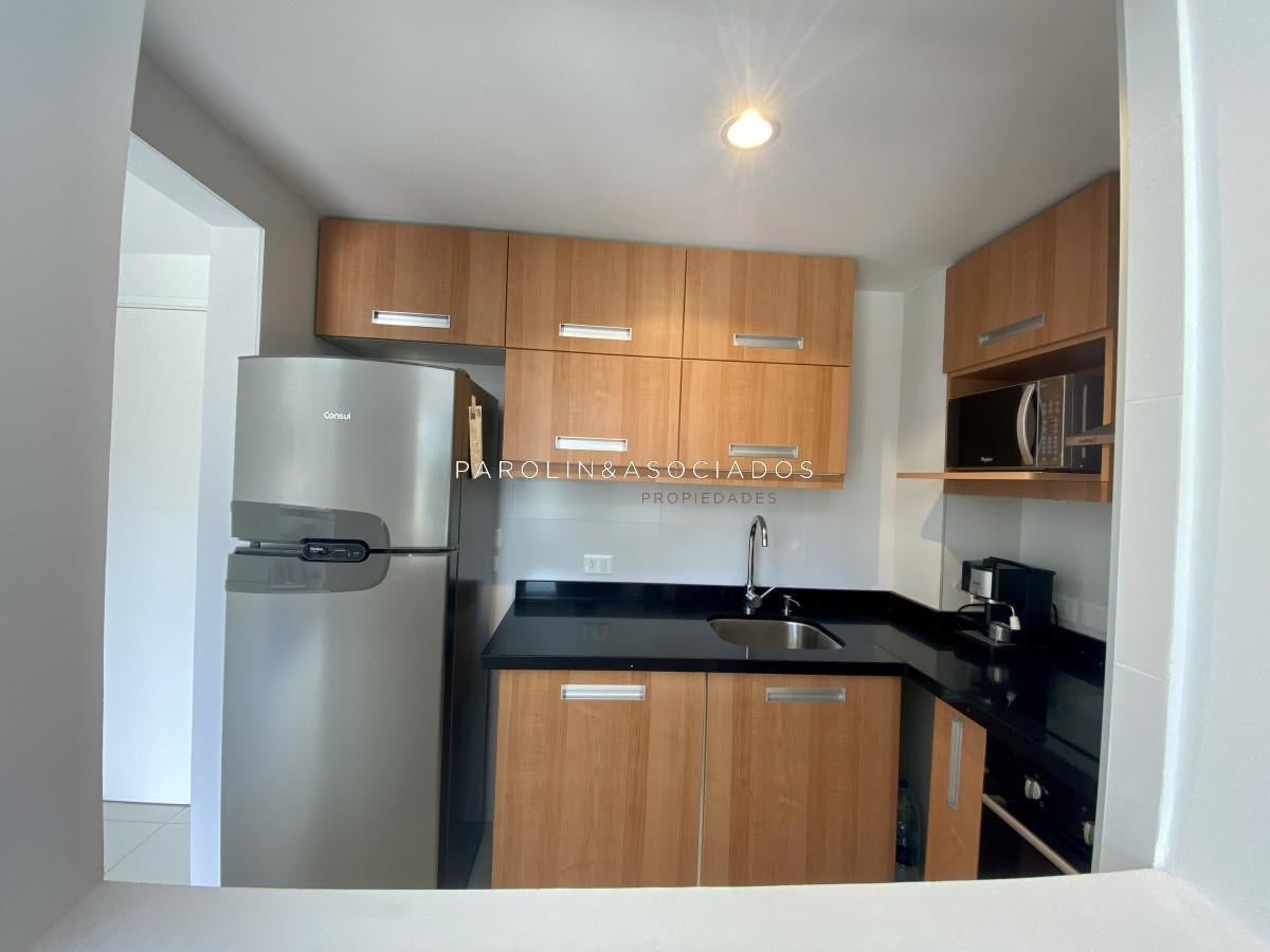 Foto de Departamento en venta en Azure, Oportunidad en Punta del Este, imagen 2