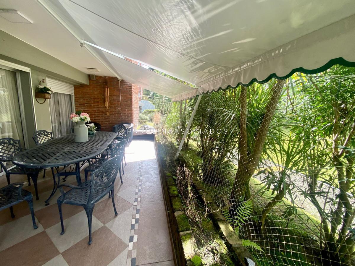 Foto de Departamento en venta en Algarrobo, Oportunidad en Punta del Este, imagen 1