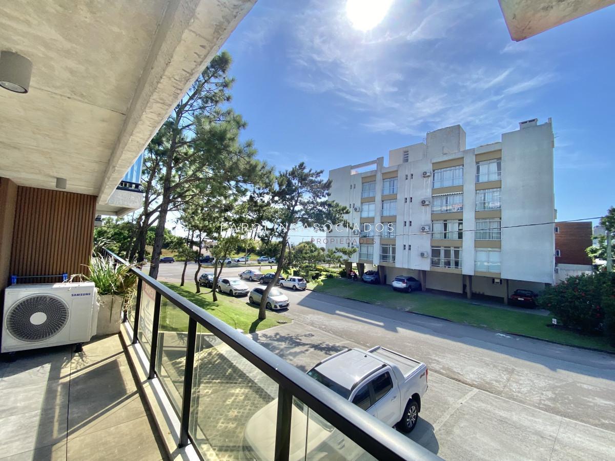 Foto de Departamento en venta en Mansa Inn Beach, Oportunidad en Punta del Este, imagen 1