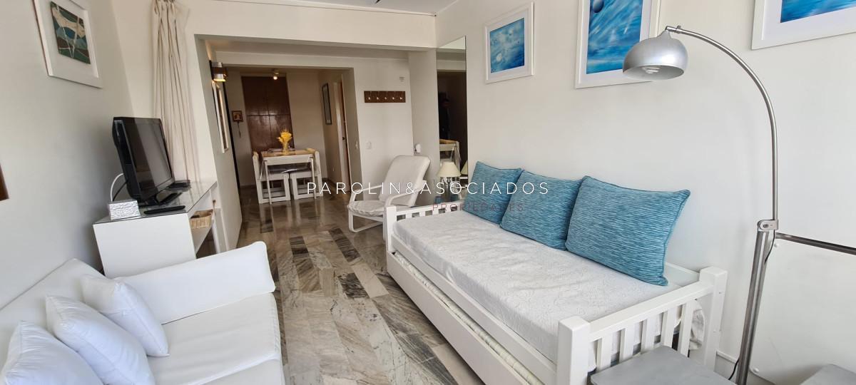 Foto de Departamento en venta en Fontemar, Oportunidad en Punta del Este, imagen 2