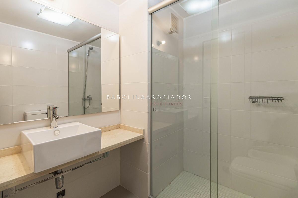 Foto de Departamento en venta en Torre Moon, Oportunidad en Punta del Este, imagen 4