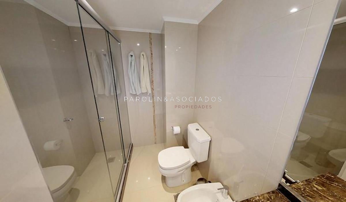 Foto de Departamento en venta en Place Lafayette I y II, Oportunidad en Punta, imagen 2