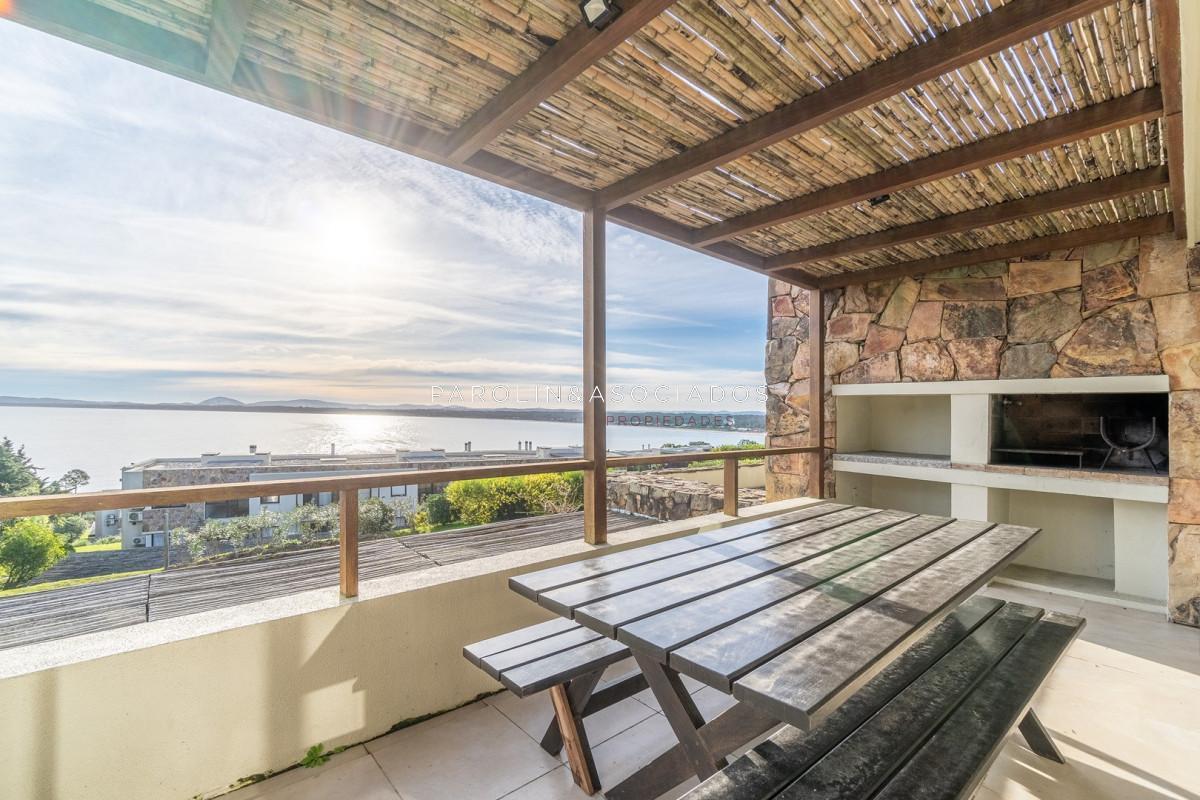 Foto de Departamento en venta en Quartier Punta Ballena, Oportunidad en Punta, imagen 1