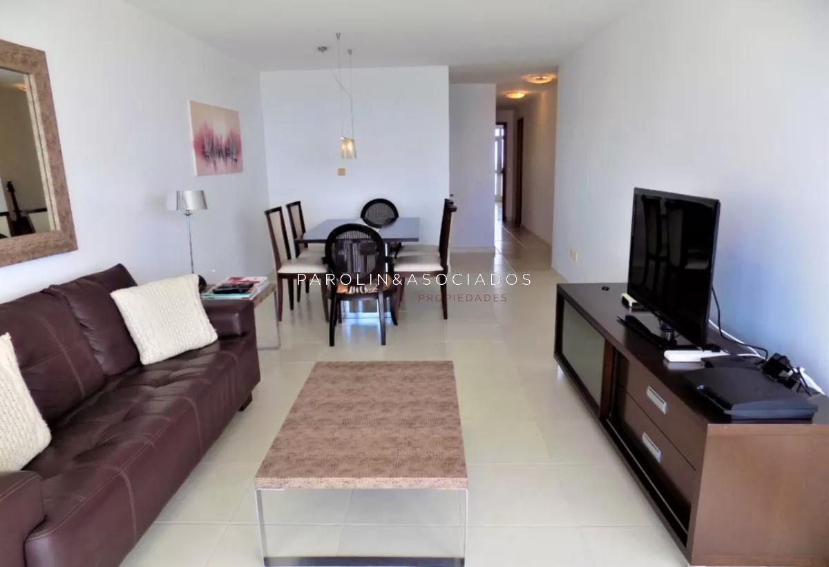 Foto de Departamento en venta en Seasons Tower, Oportunidad en Punta del Este, imagen 1