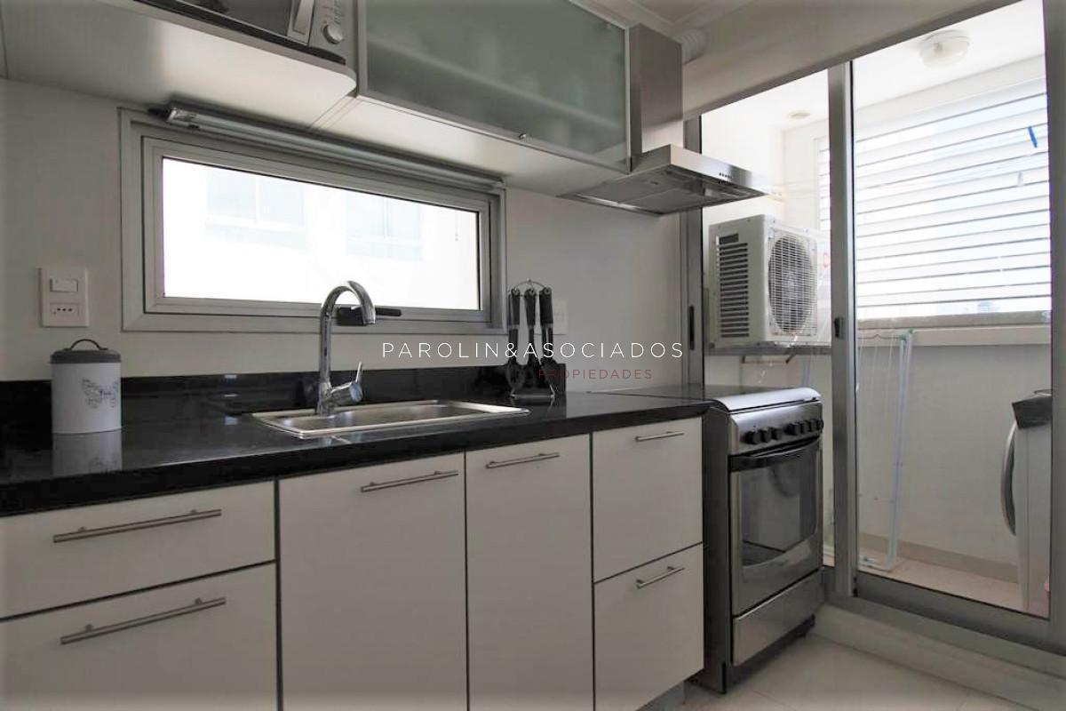 Foto de Departamento en venta en Ocean Drive II, Oportunidad en Punta del Este, imagen 4