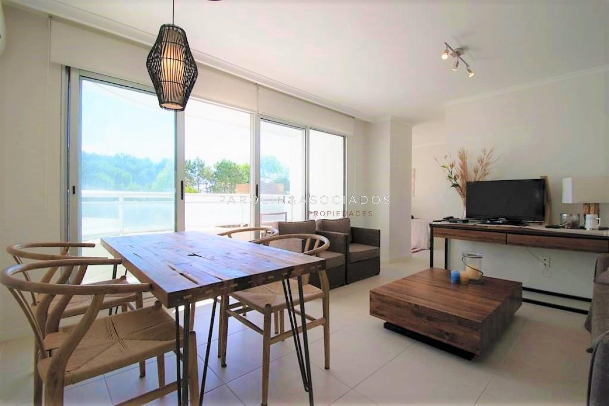 Foto de Departamento en venta en Ocean Drive II, Oportunidad en Punta del Este, imagen 2