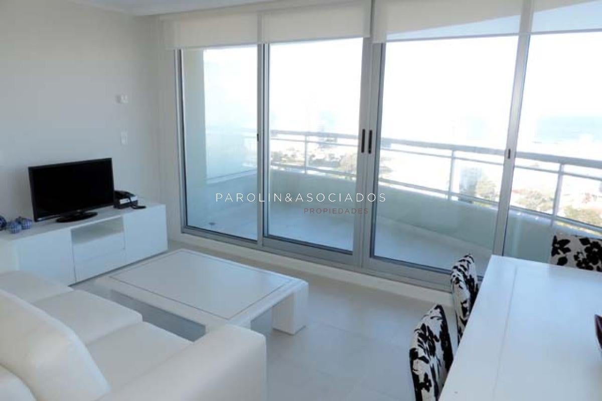 Foto de Departamento en venta en Ocean Drive II, Oportunidad en Punta del Este, imagen 1