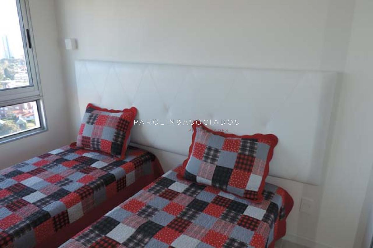 Foto de Departamento en venta en Ocean Drive II, Oportunidad en Punta del Este, imagen 4