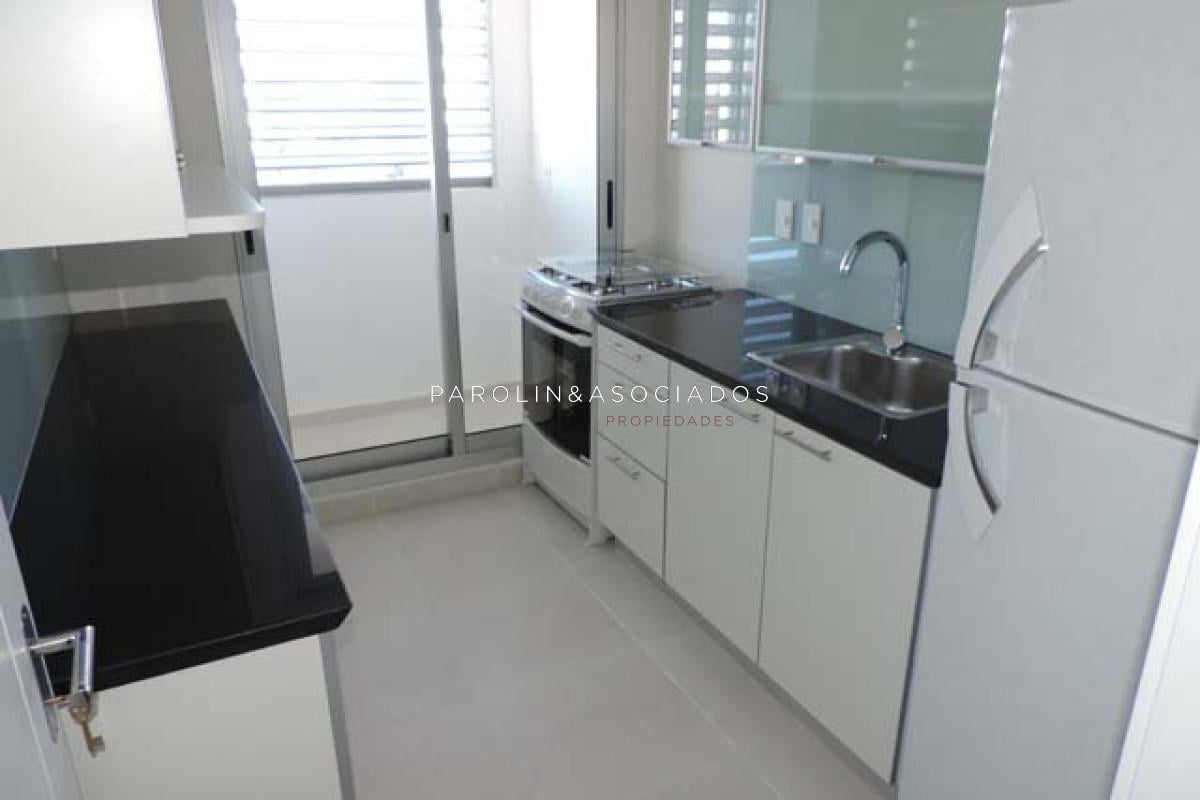 Foto de Departamento en venta en Ocean Drive II, Oportunidad en Punta del Este, imagen 4