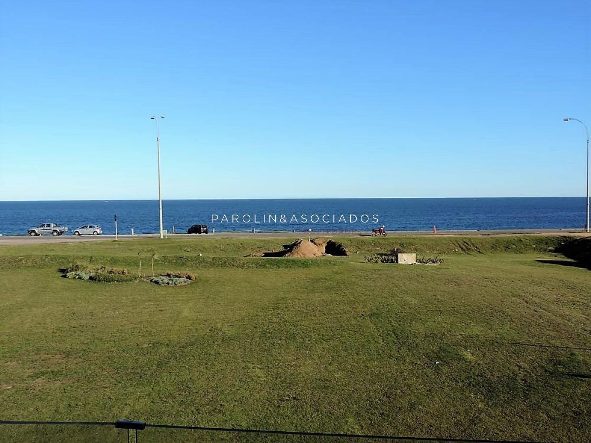 Foto de Departamento en venta en Azure Tower II, Oportunidad en Punta del Este, imagen 5