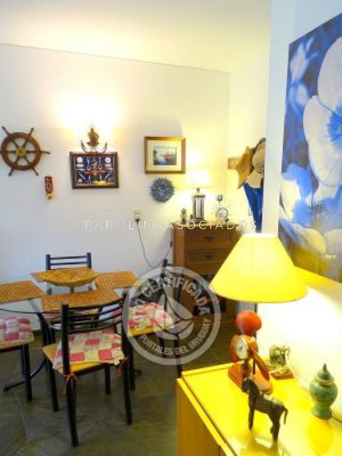 Foto de Departamento en venta en Edificio Perú, Oportunidad en Punta del Este, imagen 2