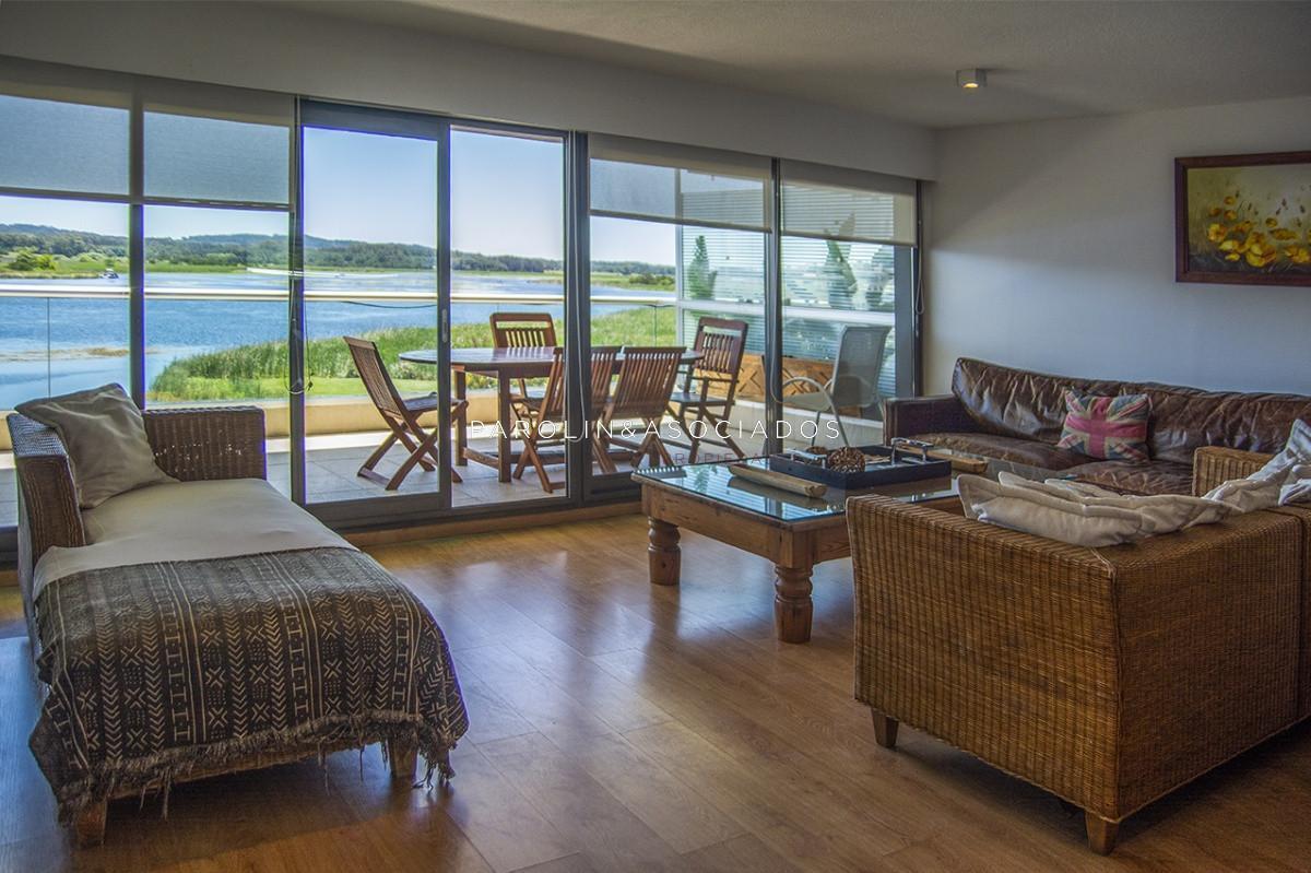 Foto de Departamento en venta en Terrazas de la Laguna, Oportunidad en Punta, imagen 2