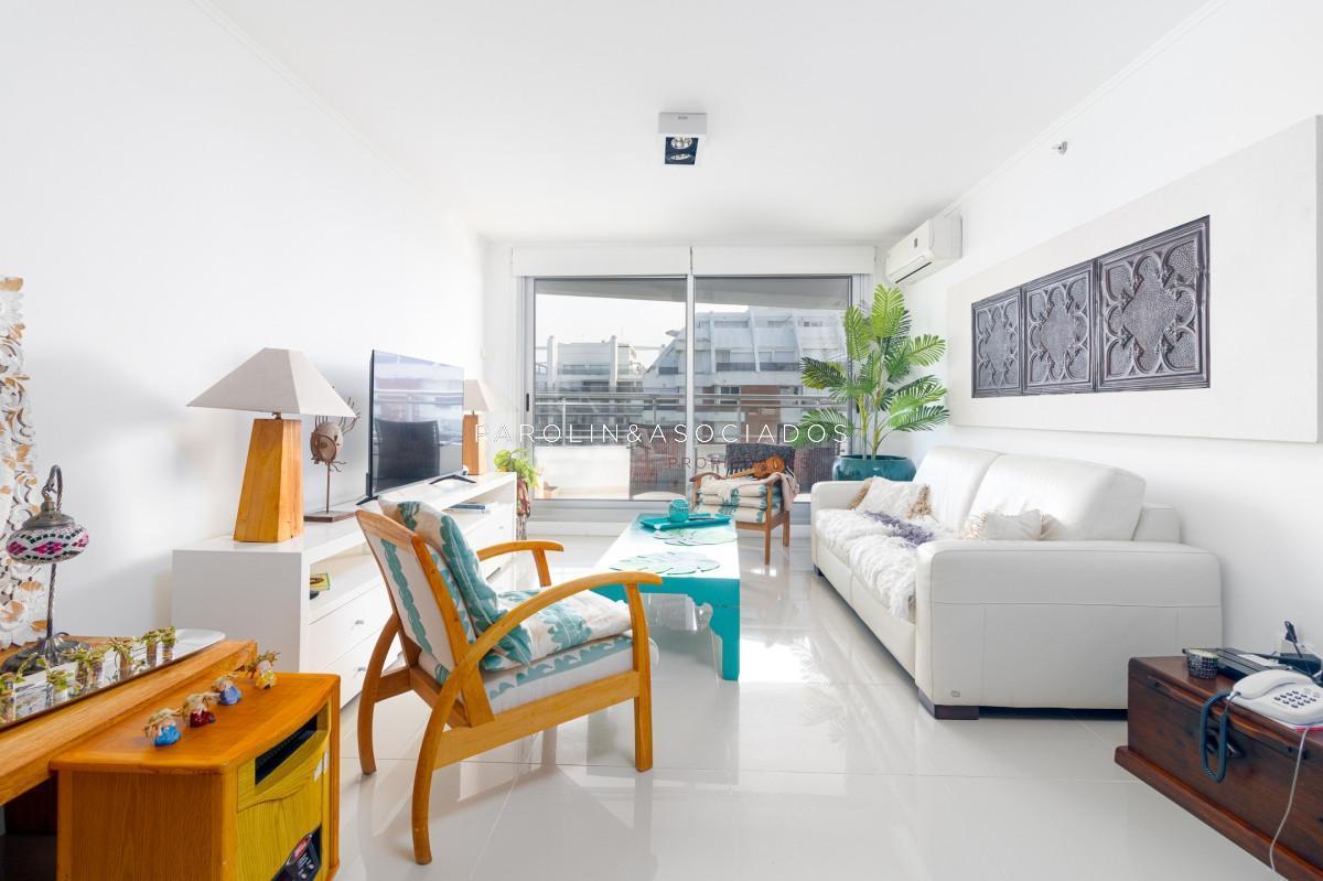 Foto de Departamento en venta en The Forest Tower II, Oportunidad en Punta del, imagen 1