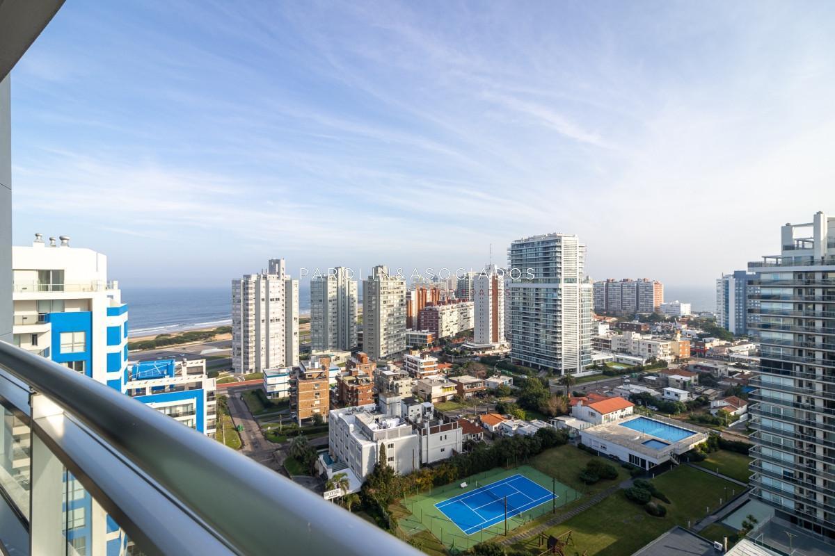 Foto de Departamento en venta en The Forest Tower II, Oportunidad en Punta del, imagen 2